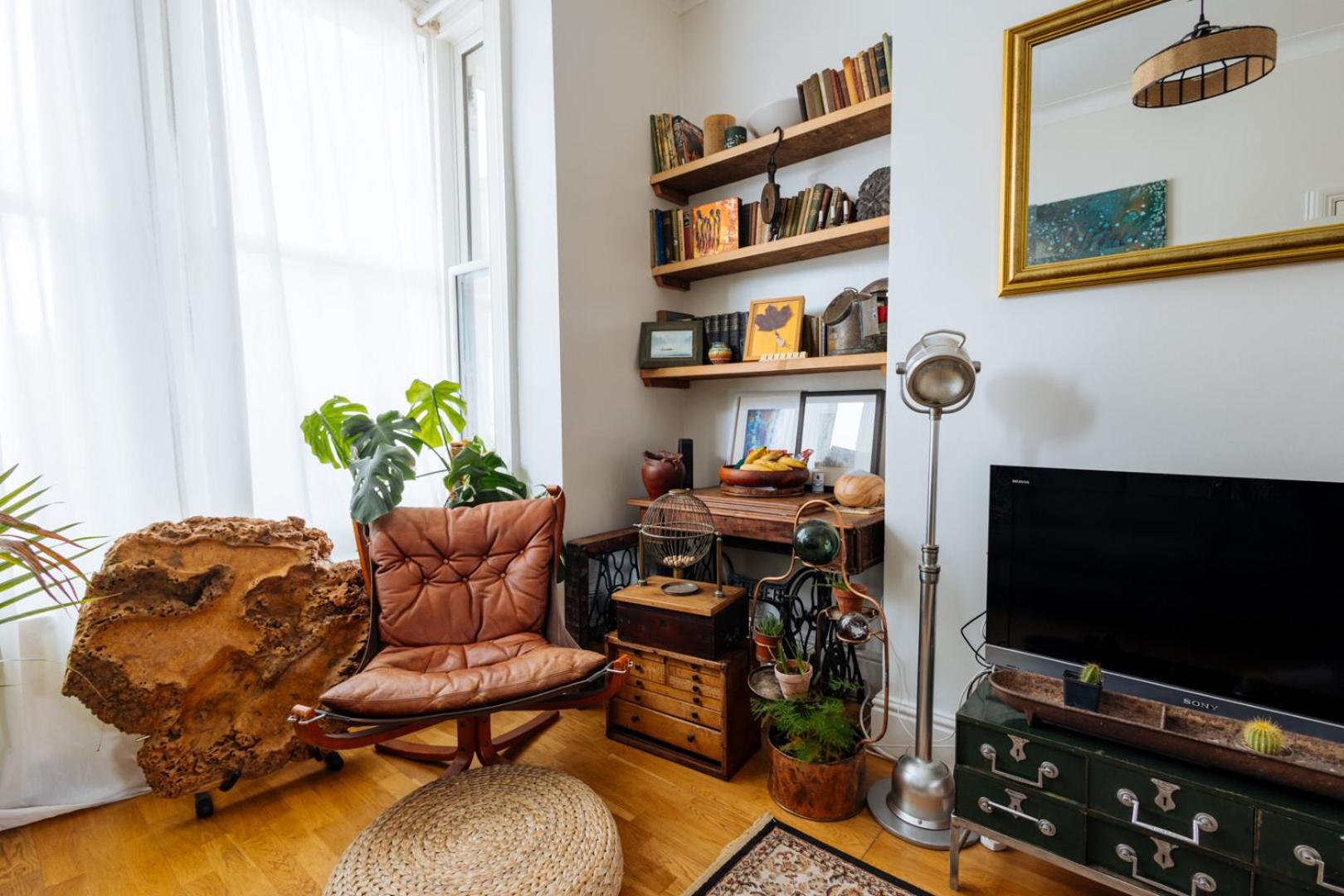 Unique Private Apartment W/ Easy Access To Central London Kültér fotó